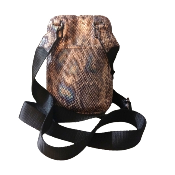 Aimee Kestenberg Crossbody Wallet - Picture 4 of 12